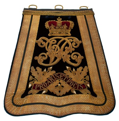 Lot 634 - A VICTORIAN MIDDLESEX YEOMANRY CAVALRY OFFICER'S FULL DRESS SABRETACHE AND COVER