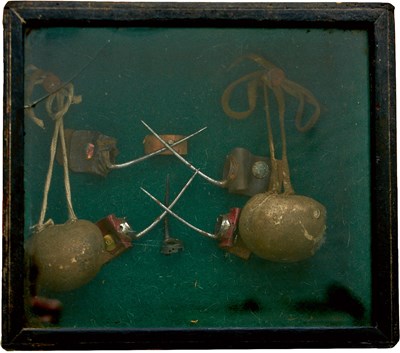 Lot 728 - A GEORGIAN PERIOD CASE OF COCK FIGHTING EQUIPMENT