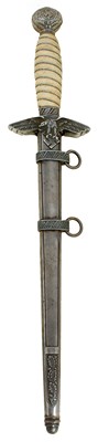 Lot 755 - A THIRD REICH SECOND PATTERN LUFTWAFFE OFFICER'S DAGGER