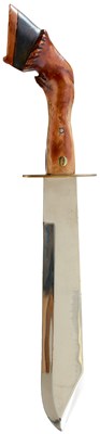 Lot 731 - A LARGE HORSE'S HOOF BOWIE KNIFE