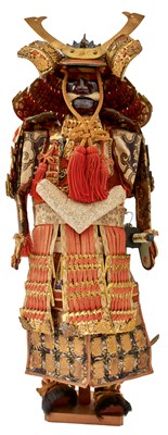 Lot 52 - A 20TH CENTURY MINIATURE SAMURAI ARMOUR AND TRANSIT CASE