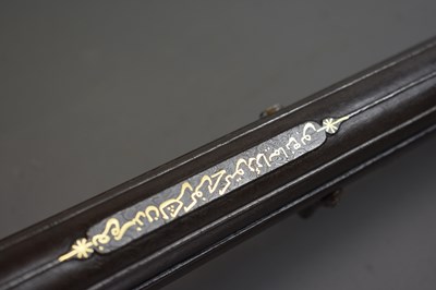 Lot 161 - A FINE .650 CALIBRE PERCUSSION OTTOMAN RIFLE WITH GOLD KOFTGARI AND DAMASCUS MOUNTS