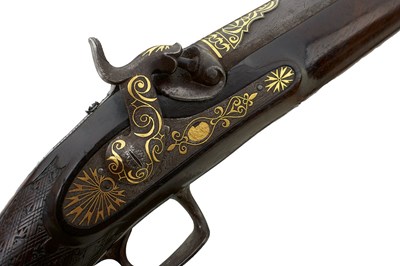 Lot 161 - A FINE .650 CALIBRE PERCUSSION OTTOMAN RIFLE WITH GOLD KOFTGARI AND DAMASCUS MOUNTS