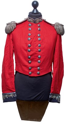 Lot 640 - A VICTORIAN LORD LIEUTENANT'S COATEE AND EPAULETTES ENSEMBLE