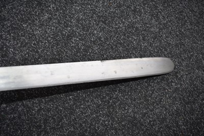 Lot 63 - A FINE 19TH CENTURY INDIAN KHANDA OR SWORD