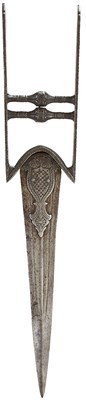 Lot 79 - A LATE 18TH CENTURY INDIAN KATAR OR DAGGER