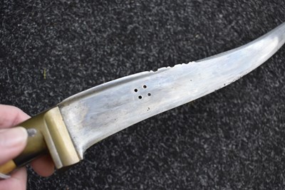Lot 40 - A 19TH CENTURY IND0-PERSIAN PESHKABZ OR DAGGER