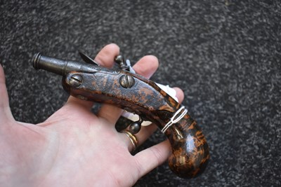Lot 320 - A LATE 17TH CENTURY ENGLISH 80-BORE FLINTLOCK POCKET PISTOL