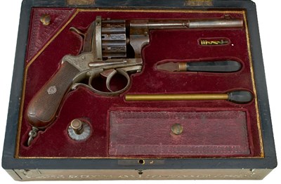 Lot 358 - A SCARCE CASED FRENCH 9MM 12-SHOT PINFIRE REVOLVER BY VERNEY OF LYON