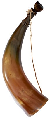 Lot 485 - A POWDER HORN