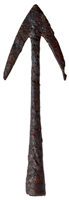 Lot 269 - 15TH CENTURY ENGLISHSWALLOW TAIL ARROW HEAD