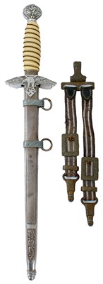 Lot 797 - A THIRD REICH SECOND PATTERN LUFTWAFFE OFFICER'S DAGGER