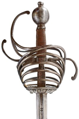 Lot 27 - A 17TH CENTURY ITALIAN RING RAPIER