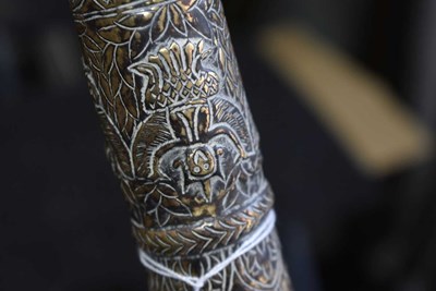Lot 61 - A LATE 18TH CENTURY LUANG PRABANG HOWDAH SWORD