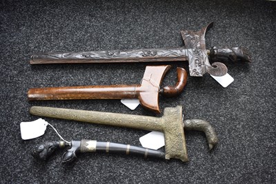 Lot 33 - A 19TH CENTURY MALAYAN KRIS