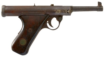 Lot 548 - AN ANTIQUE HAENEL AIR PISTOL