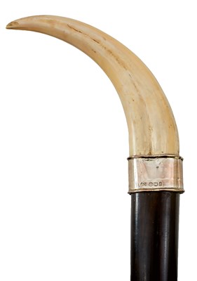 Lot 867 - AN EARLY 20TH CENTURY WALKING STICK