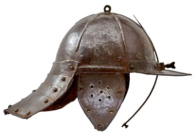 Lot 313 - A GOOD 17TH CENTURY ENGLISH CIVIL WAR PERIOD LOBSTER-TAILED HELMET