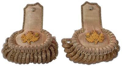Lot 687 - A PAIR OF DEPUTY LORD LIEUTENANT'S EPAULETTES