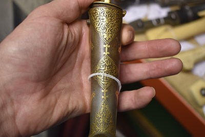 Lot 77 - A 20TH CENTURY GOLD KOFTGARI DOUBLE DAGGER