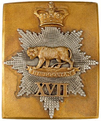Lot 727 - A 17TH (LEICESTERSHIRE) REGIMENT OFFICER'S SHOULDER BELT PLATE