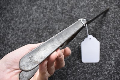 Lot 42 - AN 18TH CENTURY INDIAN KATAR