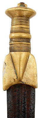 Lot 365 - A LATE 17TH OR EARLY 18TH CENTURY BRASS HILTED SCOTTISH DIRK