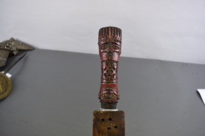 Lot 106 - TAIWAN - A GOOD 19TH CENTURY PAIWANESE SWORD