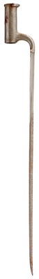 Lot 226 - A BRITISH SOCKET BAYONET