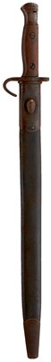 Lot 785 - A 1907 PATTERN HOOKED QUILLON BAYONET (?)