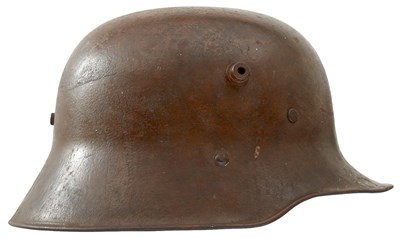 Lot 822 - A FIRST WAR PERIOD GERMAN HELMET