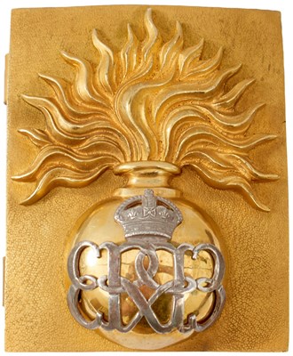 Lot 718 - AN EDWARD VIII GRENADIER GUARDS OFFICER'S SHOULDER BELT PLATE