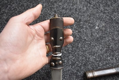 Lot 73 - A LATE 18TH OR EARLY 19TH CENTURY BHUTANESE OR TIBETAN DAGGER
