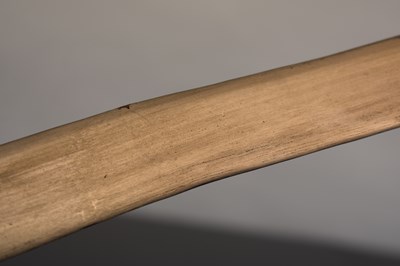 Lot 40 - A LATE 19TH OR ERLY 20TH CENTURY SOUTH INDIAN KIRACH OR SWORD