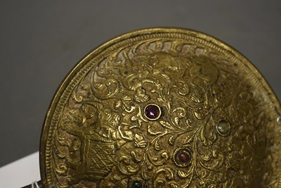 Lot 61 - A 19TH CENTURY INDIAN MADU OR SHIELD