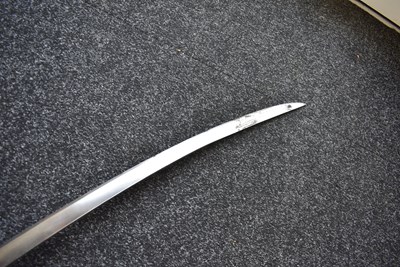 Lot 87 - A GEORGIAN CAVALRY OFFICER'S SABRE