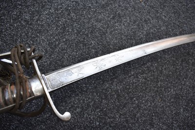 Lot 87 - A GEORGIAN CAVALRY OFFICER'S SABRE
