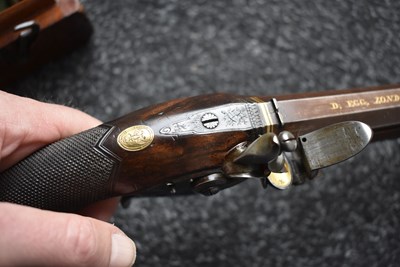 Lot 269 - A CASED PAIR OF 32-BORE FLINTLOCK DUELLING PISTOLS BY DURRS EGG