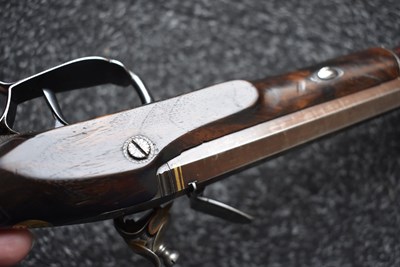 Lot 269 - A CASED PAIR OF 32-BORE FLINTLOCK DUELLING PISTOLS BY DURRS EGG