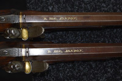 Lot 269 - A CASED PAIR OF 32-BORE FLINTLOCK DUELLING PISTOLS BY DURRS EGG