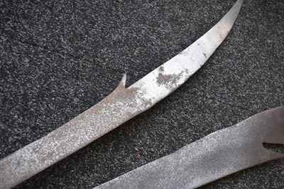Lot 60 - TWO 18TH CENTURY LAN NA KINGDOM DHAAB NGAO HOWDAH SWORDS