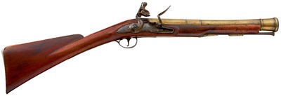 Lot 442 - AN 18TH CENTURY BRASS BARRELLED BLUNDERBUSS BY HADLEY