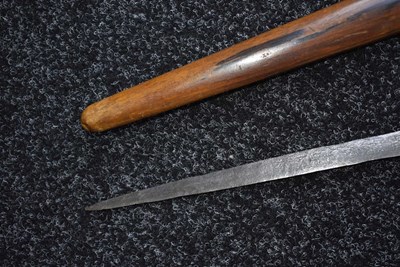 Lot 32 - A LATE 19TH CENTURY MADURA KRIS