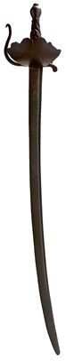 Lot A SCARCE 18TH CENTURY NAVAL CUTLASS OR HANGER OF THE DUTCH EAST INDIA COMPANY