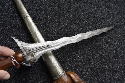Lot 27 - A 19TH CENTURY INDONESIAN KRIS