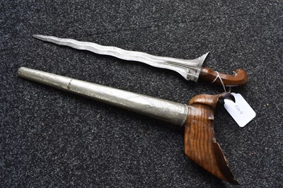 Lot 27 - A 19TH CENTURY INDONESIAN KRIS
