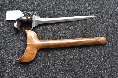 Lot 29 - A 20TH CENTURY INDONESIAN KRIS