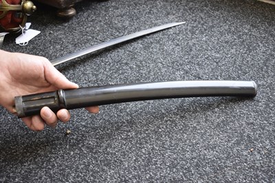 Lot 10 - A WAKIZASHI
