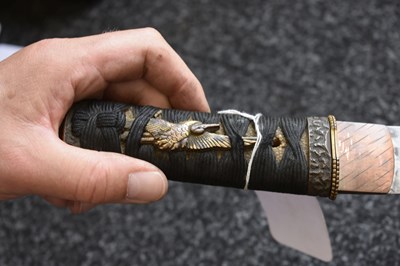 Lot 9 - A WAKIZASHI