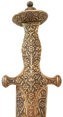 Lot 49 - A 19TH CENTURY WOOTZ DAMASCUS BLADED INDIAN TULWAR